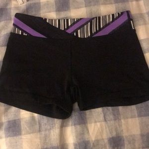 14 girls size reversible black ivivva tight shorts